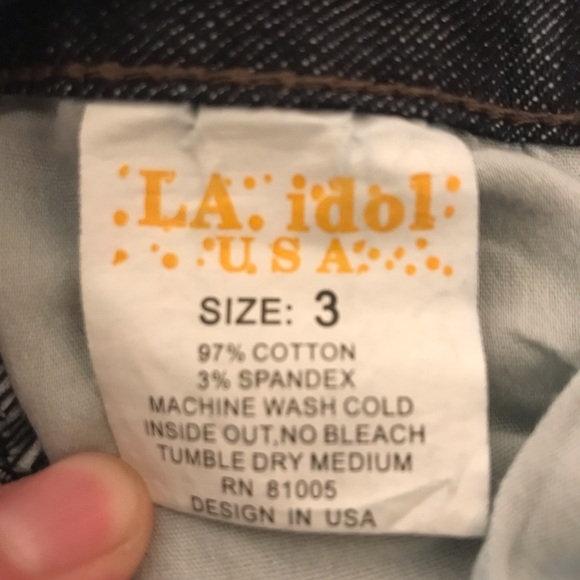 L.A. idol Embellished Ripped Jeans - Picture 11 of 12